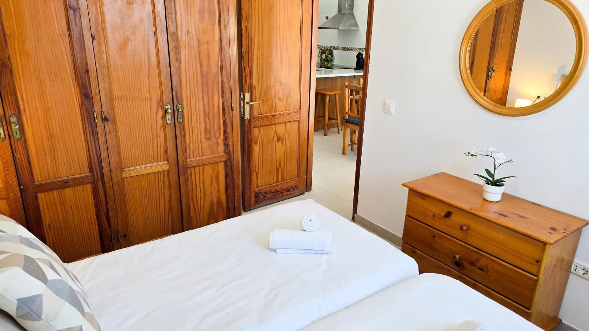 Arena Paradise By Helloapartments Puerto de Santiago  Puerto de Santiago (Tenerife)