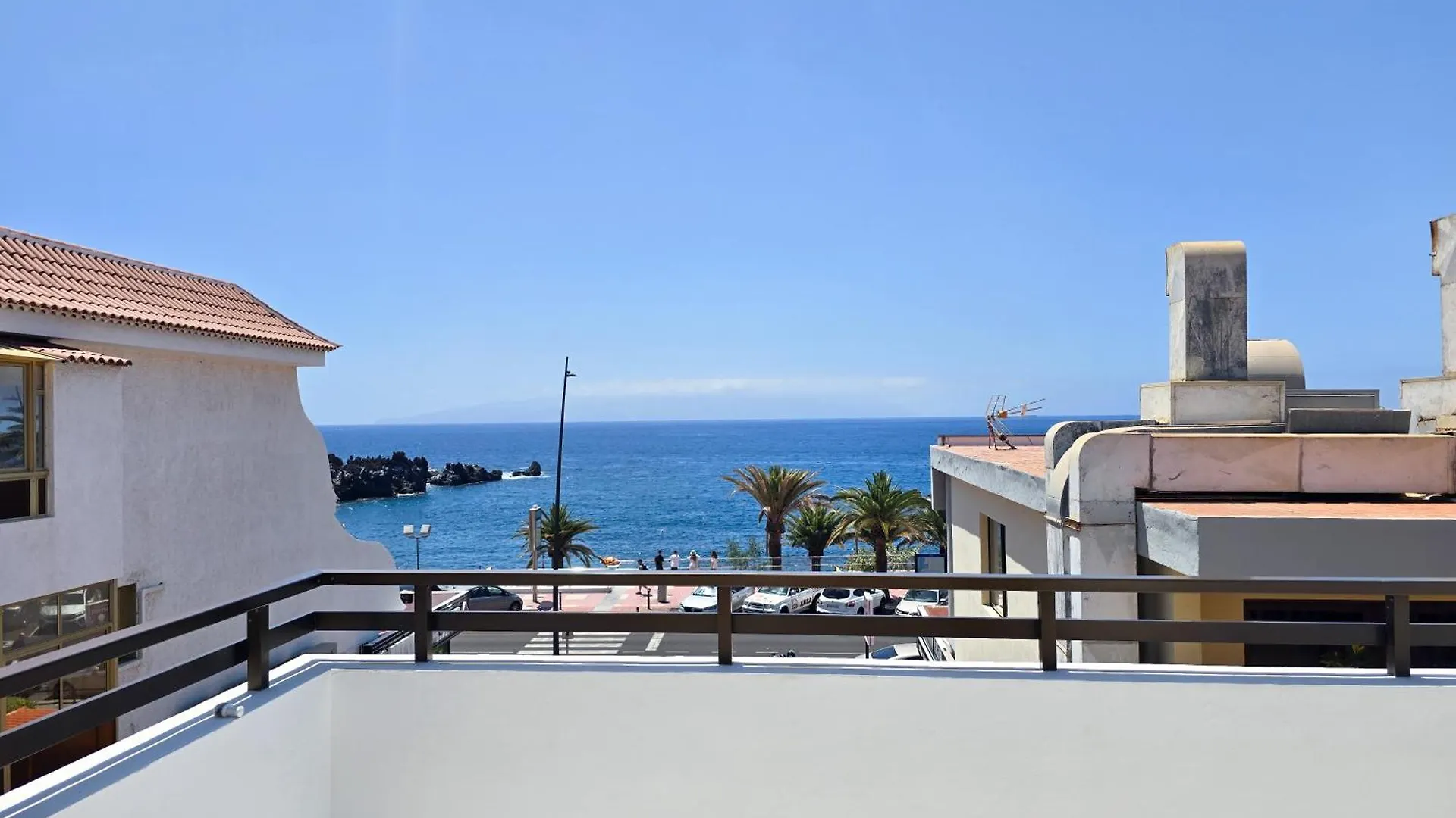 Arena Paradise By Helloapartments Puerto de Santiago  0*, Puerto de Santiago (Tenerife)