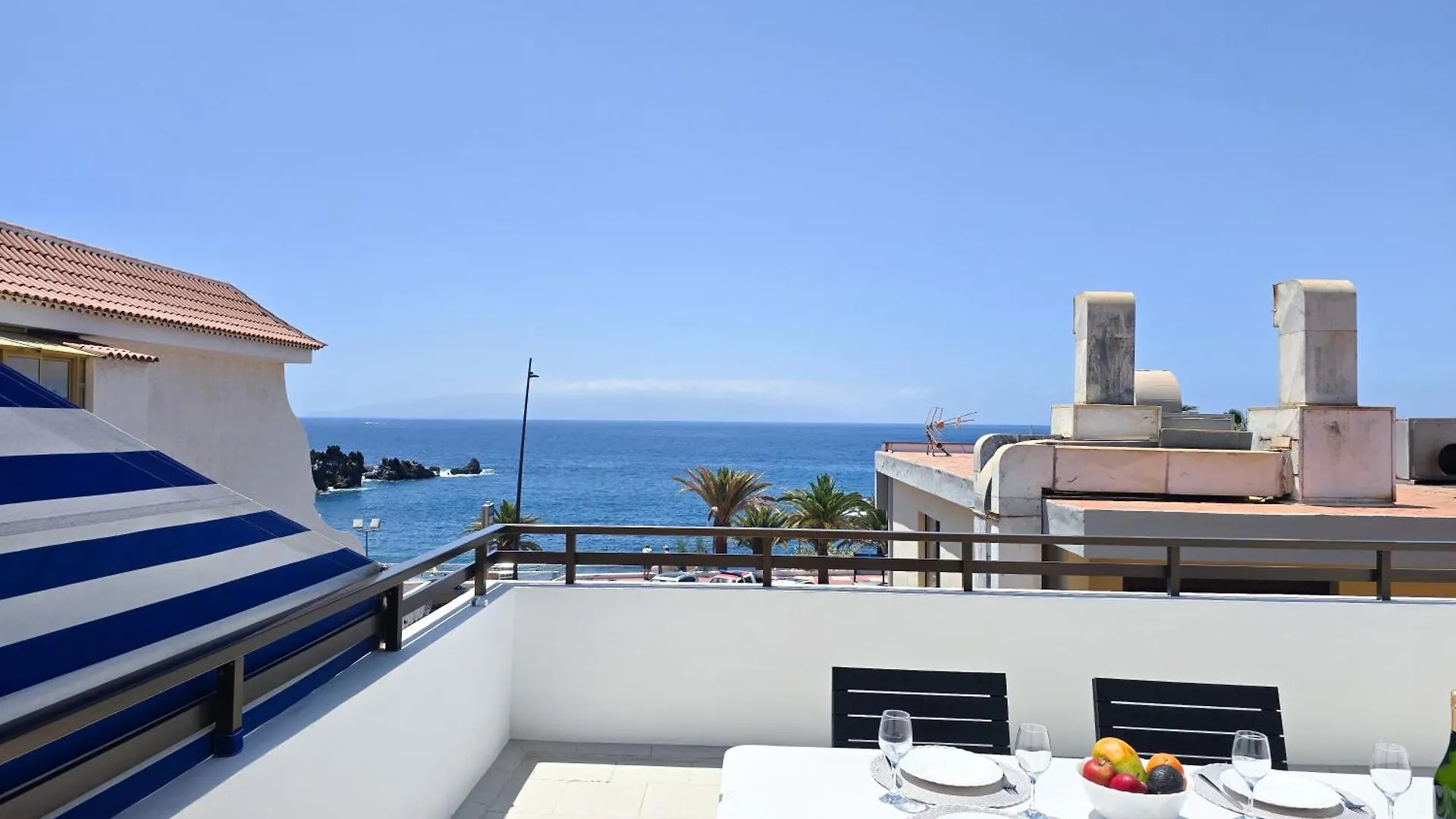 Arena Paradise By Helloapartments Puerto de Santiago  0*, Puerto de Santiago (Tenerife)
